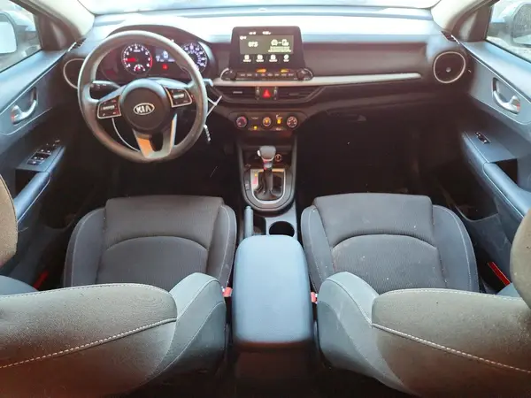 3KPF24AD4ME275798 2021 KIA FORTE - Image 8