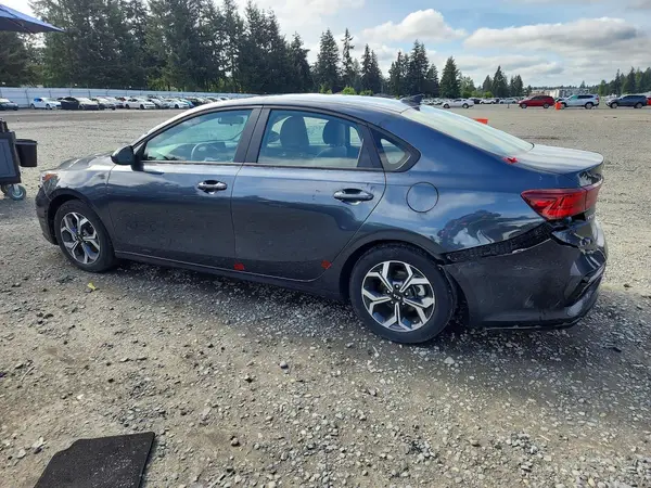 3KPF24AD4ME278653 2021 KIA FORTE - Image 2