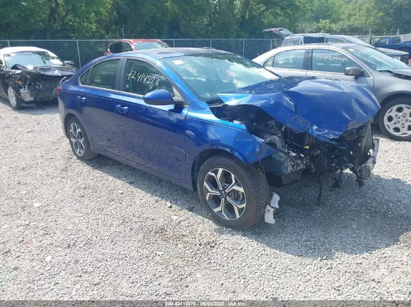 3KPF24AD4ME283299 2021 KIA FORTE - Image 1