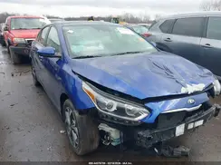 3KPF24AD4ME283898 2021 KIA FORTE