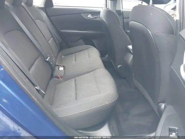 3KPF24AD4ME283898 2021 KIA FORTE - Image 8