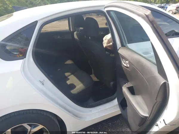 3KPF24AD4ME287479 2021 KIA FORTE - Image 8