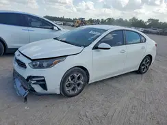 3KPF24AD4ME288244 2021 KIA FORTE