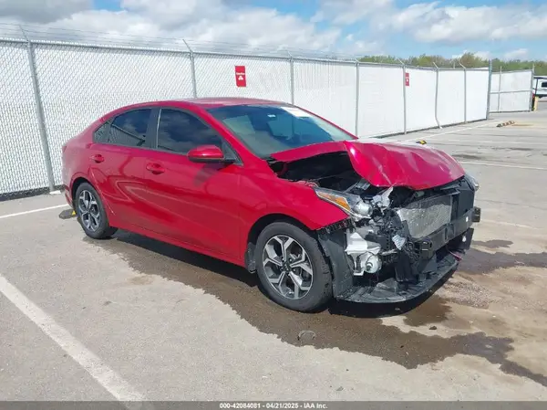 3KPF24AD4ME288907 2021 KIA FORTE - Image 1
