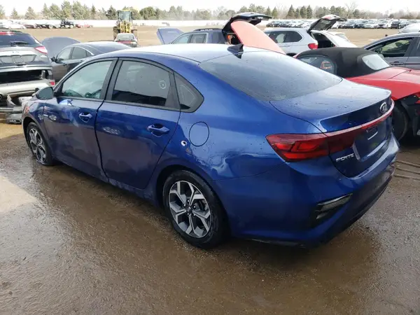 3KPF24AD4ME289023 2021 KIA FORTE - Image 2