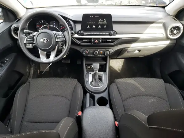 3KPF24AD4ME289023 2021 KIA FORTE - Image 8