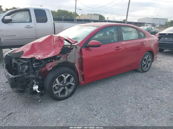 3KPF24AD4ME290365 2021 KIA FORTE - Image 2