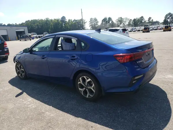 3KPF24AD4ME291807 2021 KIA FORTE - Image 2