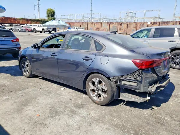 3KPF24AD4ME296747 2021 KIA FORTE - Image 2