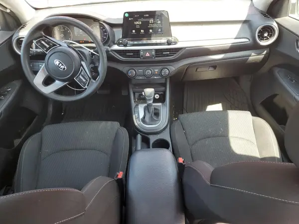 3KPF24AD4ME297865 2021 KIA FORTE - Image 8