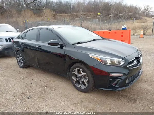3KPF24AD4ME297915 2021 KIA FORTE - Image 1