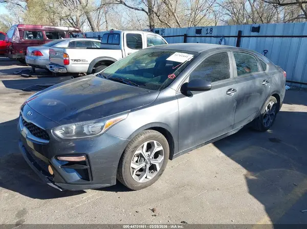 3KPF24AD4ME298210 2021 KIA FORTE - Image 2