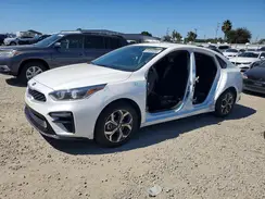3KPF24AD4ME299213 2021 KIA FORTE