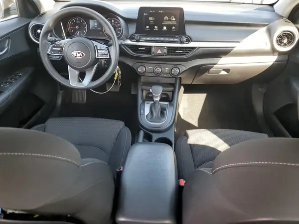 3KPF24AD4ME303342 2021 KIA FORTE - Image 8