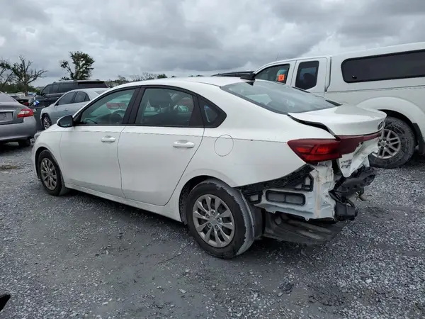 3KPF24AD4ME303518 2021 KIA FORTE - Image 2