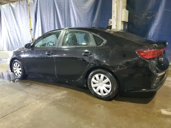 3KPF24AD4ME304958 2021 KIA FORTE - Image 2