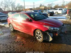 3KPF24AD4ME305396 2021 KIA FORTE