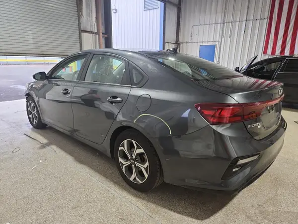 3KPF24AD4ME305916 2021 KIA FORTE - Image 2