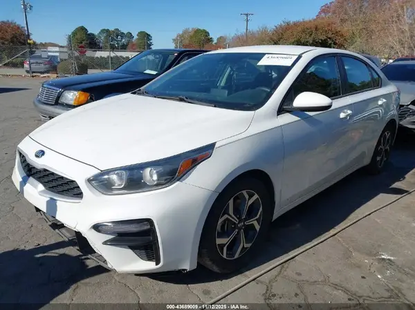 3KPF24AD4ME312218 2021 KIA FORTE - Image 2
