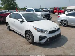 3KPF24AD4ME316057 2021 KIA FORTE
