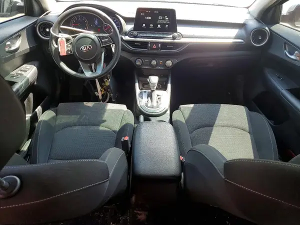 3KPF24AD4ME318116 2021 KIA FORTE - Image 8