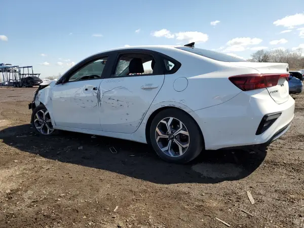 3KPF24AD4ME320934 2021 KIA FORTE - Image 2