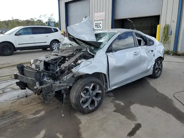 3KPF24AD4ME321257 2021 KIA FORTE - Image 1