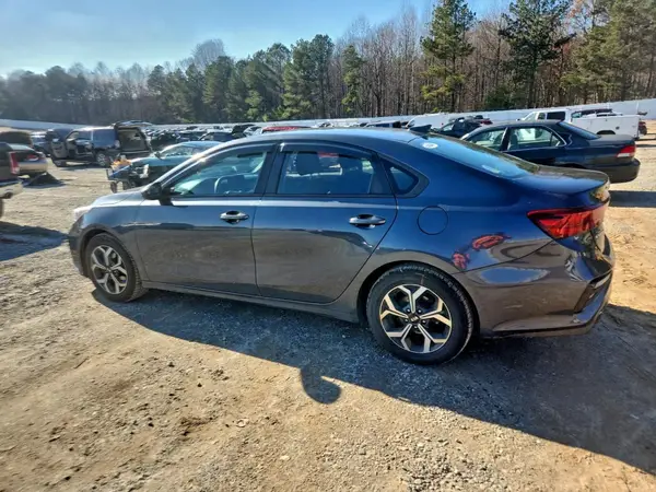 3KPF24AD4ME324871 2021 KIA FORTE - Image 2