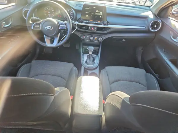 3KPF24AD4ME324871 2021 KIA FORTE - Image 8