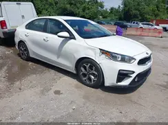 3KPF24AD4ME327401 2021 KIA FORTE