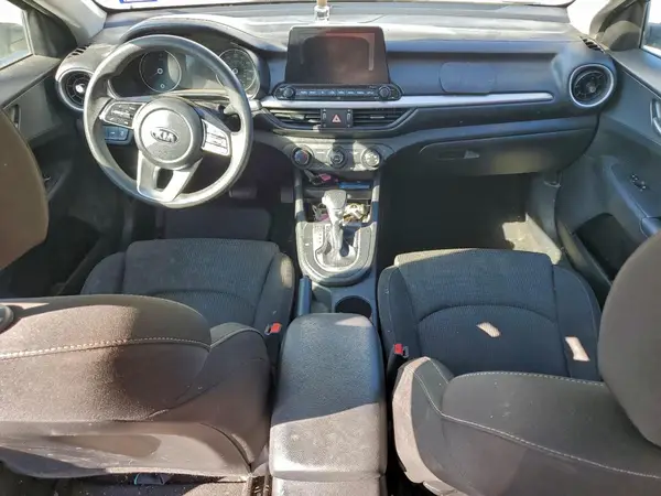 3KPF24AD4ME327849 2021 KIA FORTE - Image 8
