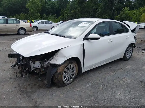 3KPF24AD4ME327950 2021 KIA FORTE - Image 2