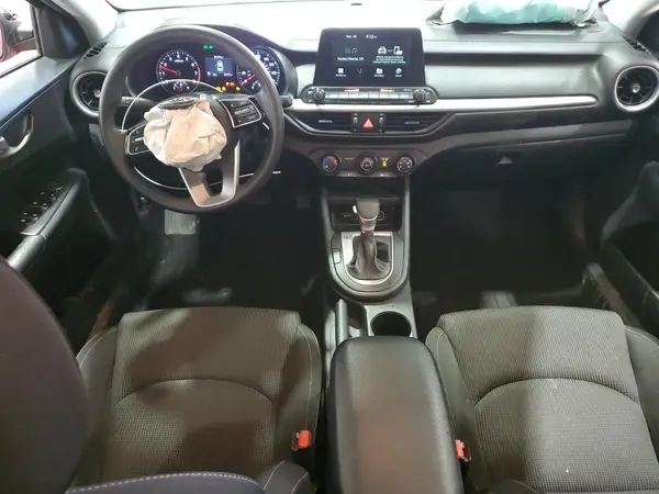 3KPF24AD4ME329357 2021 KIA FORTE - Image 8