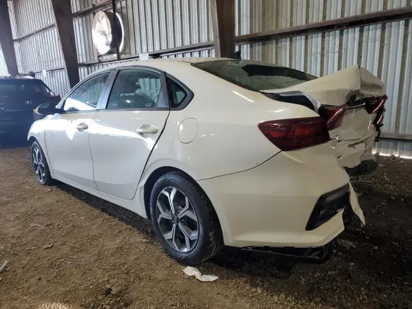 3KPF24AD4ME329570 2021 KIA FORTE - Image 2