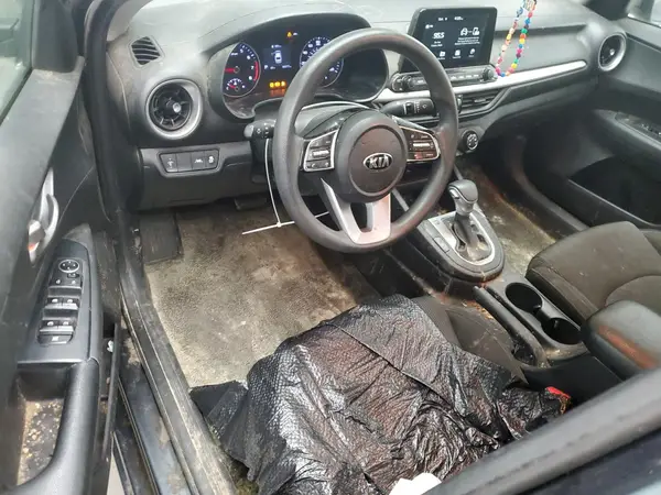 3KPF24AD4ME329651 2021 KIA FORTE - Image 8