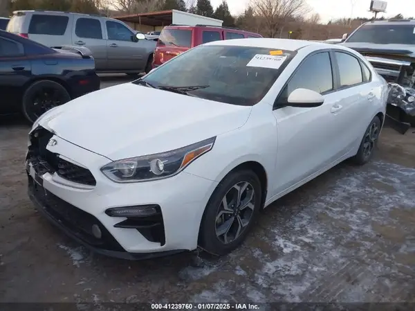 3KPF24AD4ME330900 2021 KIA FORTE - Image 2