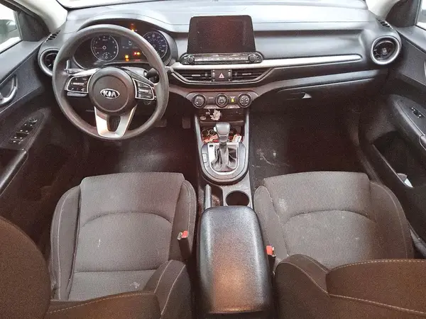 3KPF24AD4ME333747 2021 KIA FORTE - Image 8