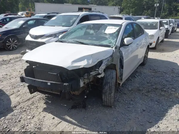 3KPF24AD4ME335837 2021 KIA FORTE - Image 2