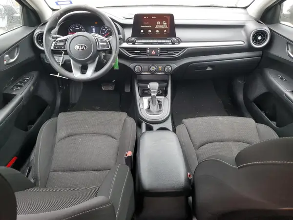 3KPF24AD4ME337894 2021 KIA FORTE - Image 8
