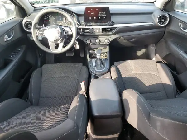 3KPF24AD4ME338267 2021 KIA FORTE - Image 8