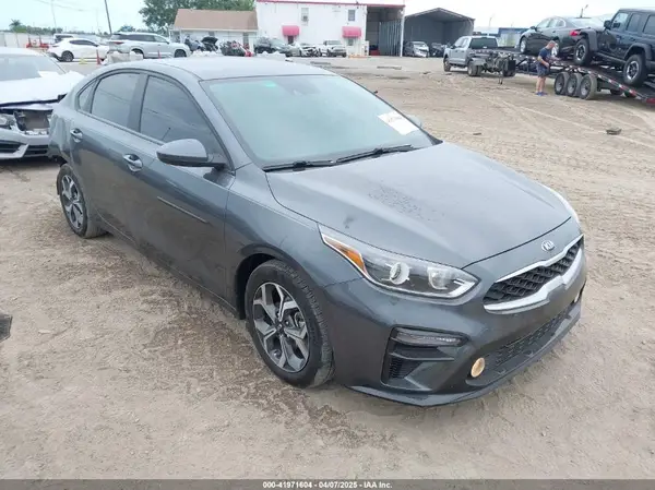 3KPF24AD4ME342447 2021 KIA FORTE - Image 1