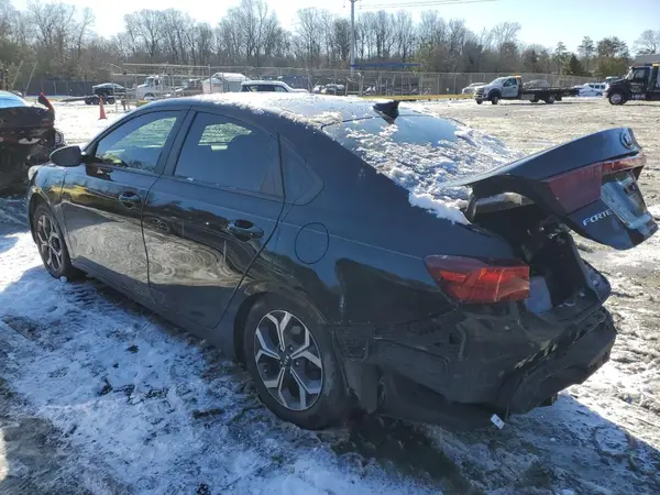 3KPF24AD4ME345056 2021 KIA FORTE - Image 2