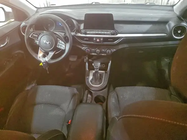 3KPF24AD4ME345414 2021 KIA FORTE - Image 8