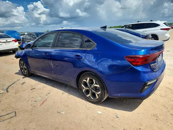 3KPF24AD4ME345607 2021 KIA FORTE - Image 2