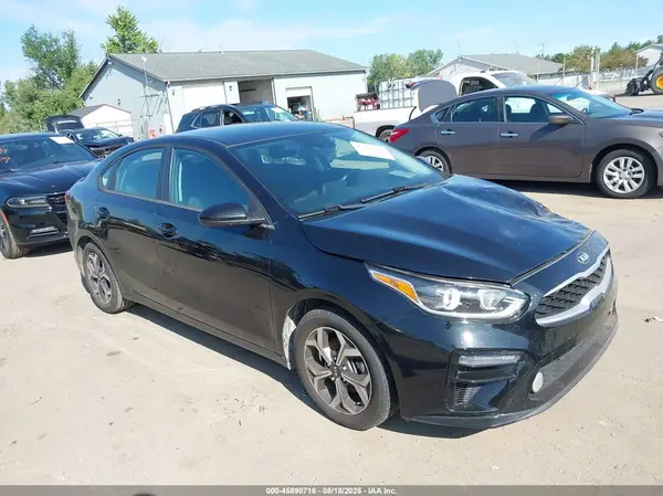 3KPF24AD4ME347938 2021 KIA FORTE - Image 1