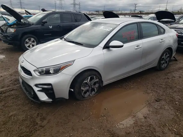 3KPF24AD4ME354873 2021 KIA FORTE - Image 1