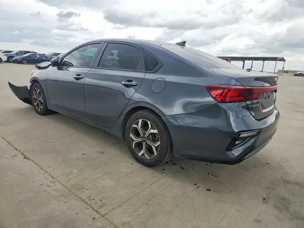 3KPF24AD4ME355523 2021 KIA FORTE - Image 2