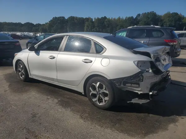 3KPF24AD4ME356137 2021 KIA FORTE - Image 2