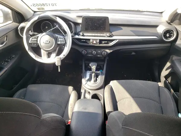 3KPF24AD4ME357031 2021 KIA FORTE - Image 8