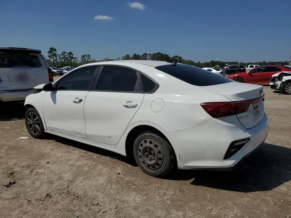 3KPF24AD4ME357952 2021 KIA FORTE - Image 2